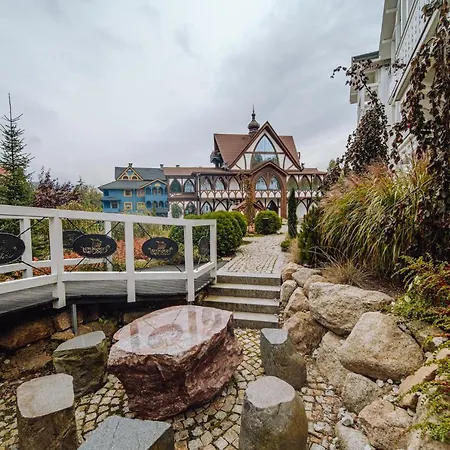 Dolina Wikingow Oye 13 * شكلارسكا بوريبا